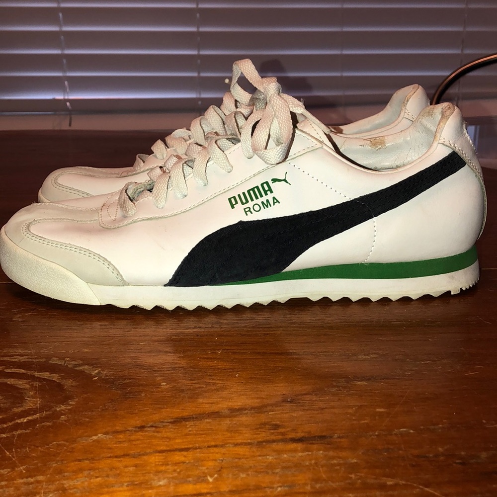 Puma Roma sneakers Size 9